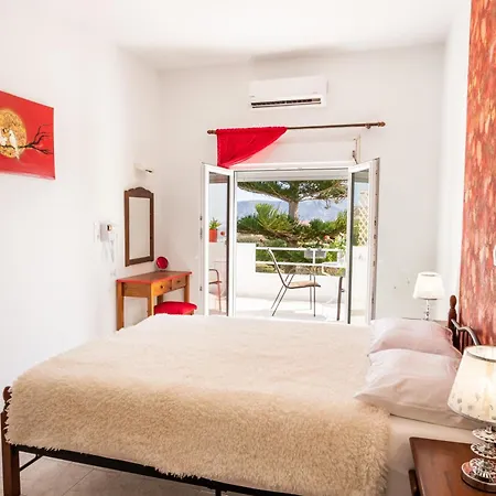 Perama Hotel, Karpathos * Amoopi