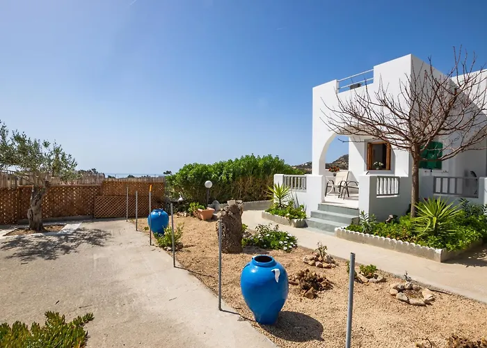 فندق Perama Hotel, Karpathos